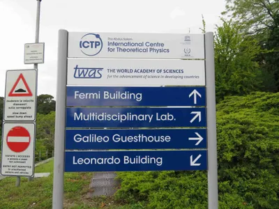 Visit to ICTP — photo 2