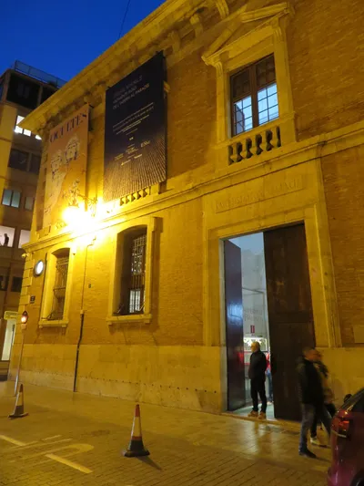 Valencia — photo 2