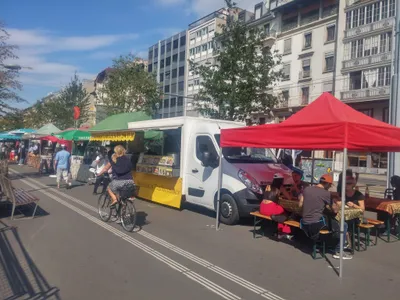 Marché de Plainpalais, Geneva — photo 6