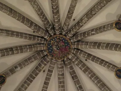 Valencia — photo 2