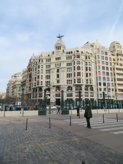 Valencia — photo 3