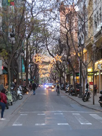 Valencia — photo 2